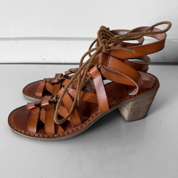american eagle strappy Block heeled gladiator sandals SZ 8 AE - Picture 1 of 6